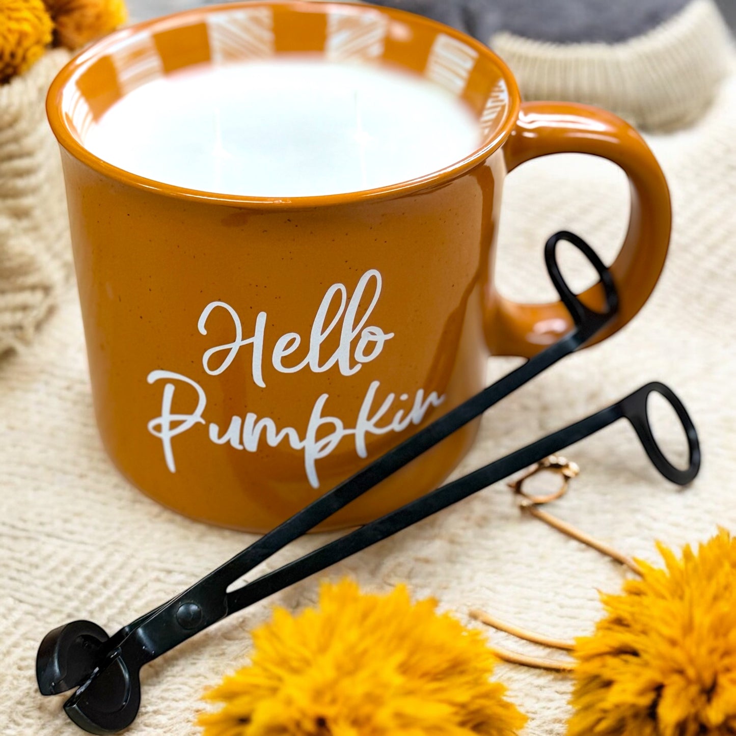 🕯️ Pumpkin Cheesecake Latte – Coffee Cup Candle - Vintage Cottonwood