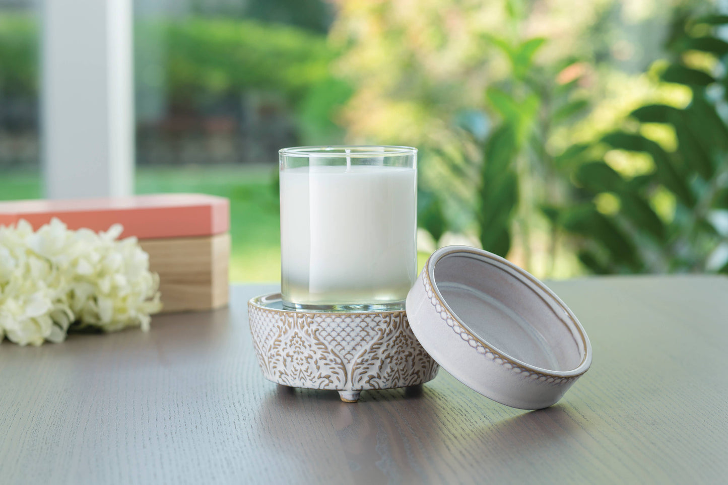 2-IN-1 Fragrance Warmer Vintage White - Vintage Cottonwood