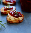68f4baf80af4bf10c73dc146_cranberry-jelly_1765484319225.png