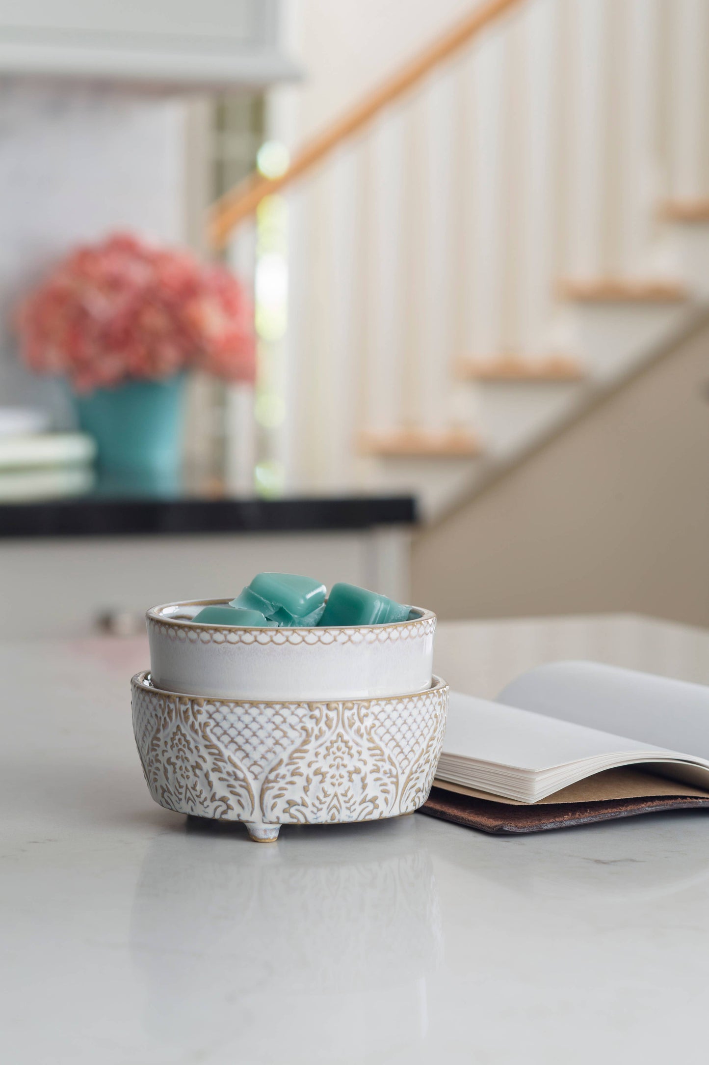 2-IN-1 Fragrance Warmer Vintage White - Vintage Cottonwood