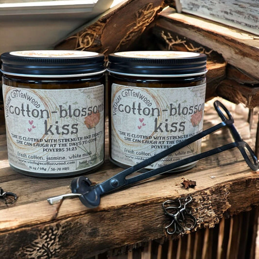 Cotton Blossom Kiss - Vintage Cottonwood