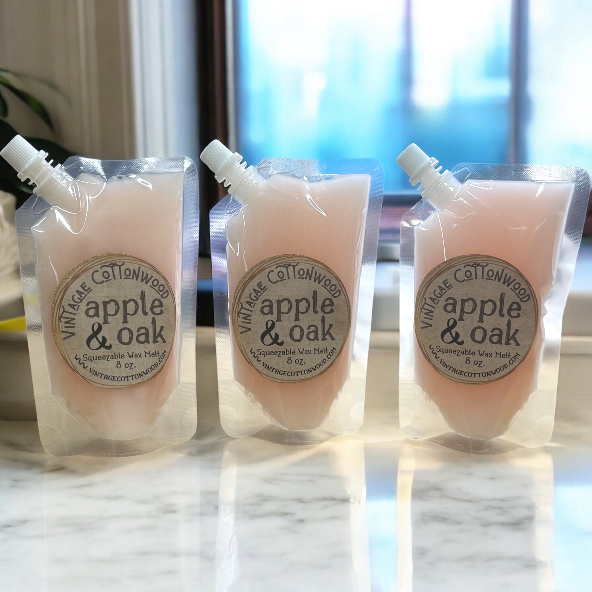 Apple & Oak - Vintage Cottonwood